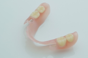 �m���N���X�v�f���`���[